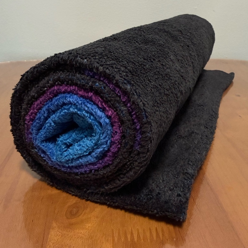 Vilebrequin Blue and Black Towel - Picture 5 of 7